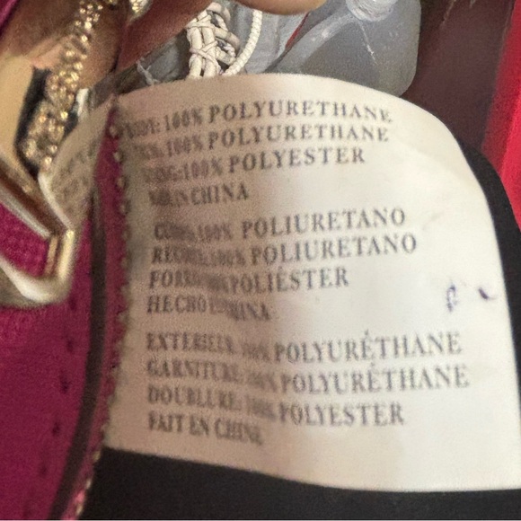 Steve Madden HOT Pink Crossbody Bag 54” strap Not adjustable 10”x7”x3.5” clean - Picture 6 of 8